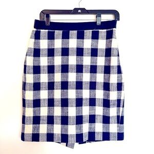 J. Crew Blue and White Plaid Mini Tweed Pencil Skirt Size 8